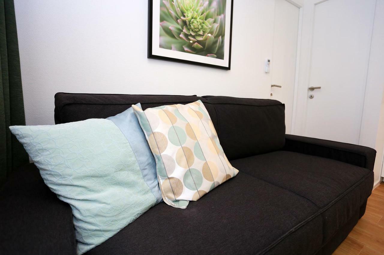 Apartament First *