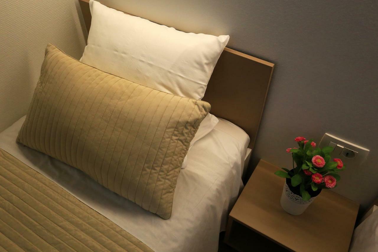 Apartament First *